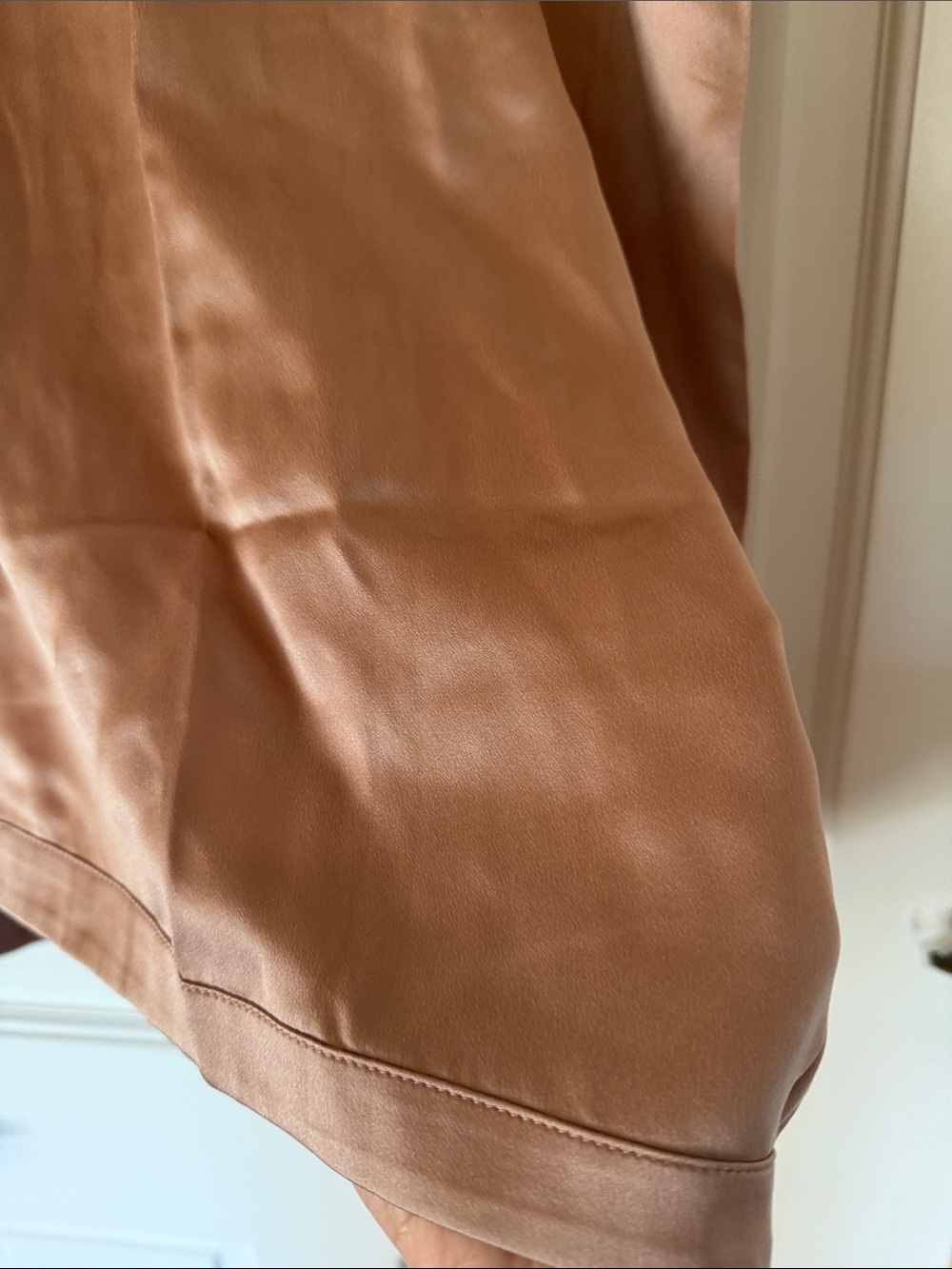 Lunya Washable Silk Short Pajama Set - Otium Tan - Picture 4 of 12